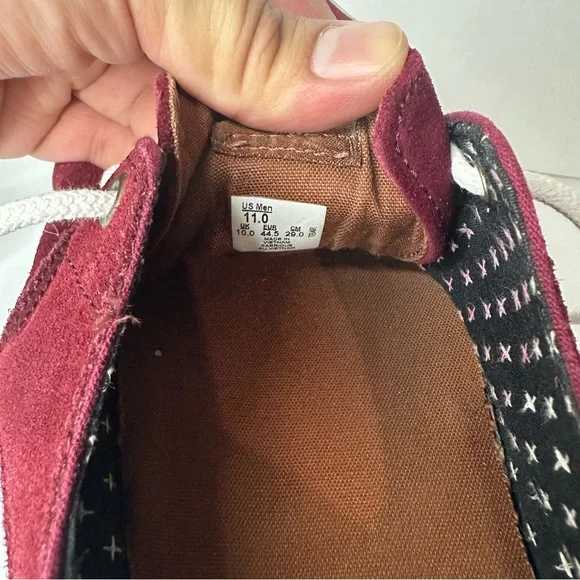 Vans Brigata Suede Low Top Maroon Burgundy Canvas Skateboarding Shoes Size 11 - Picture 9 of 9